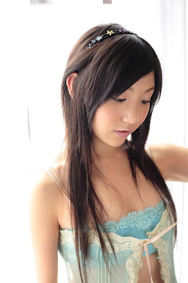 Lyrian Sexy Japanese Girls Pictures and Clips