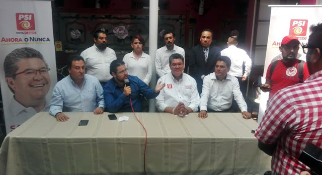 Ahora se suman a Salvador Castañeda ex militantes del PES