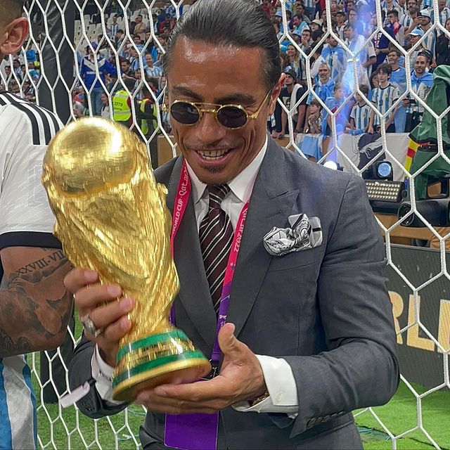 Salt Bae invades pitch in the aftermath of the 2022 World Cup final