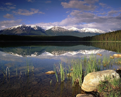 Canada Travel: Patricia Lake, Jasper National Park