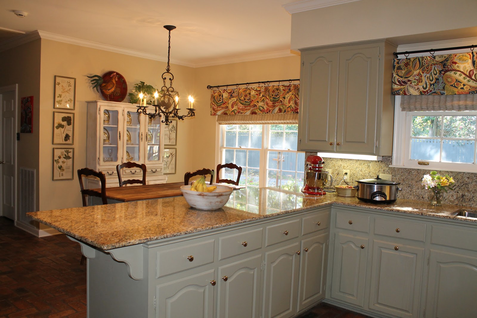 Contemporary Kitchen