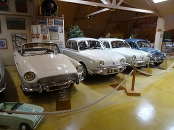 2018.07.02-220 Renault Floride 1962, Dauphine Gordini 1966, Dauphine 1083 1963 et 4 CV 1957