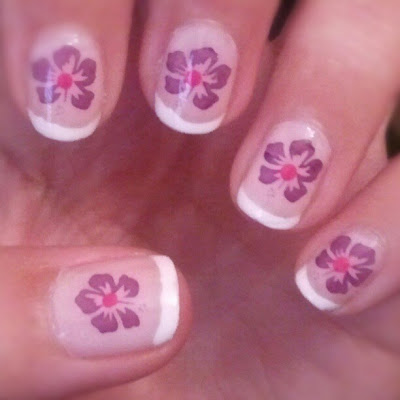 flower manicure