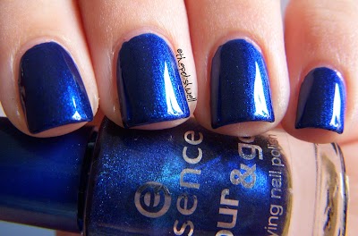 Essence: Hard to Resist