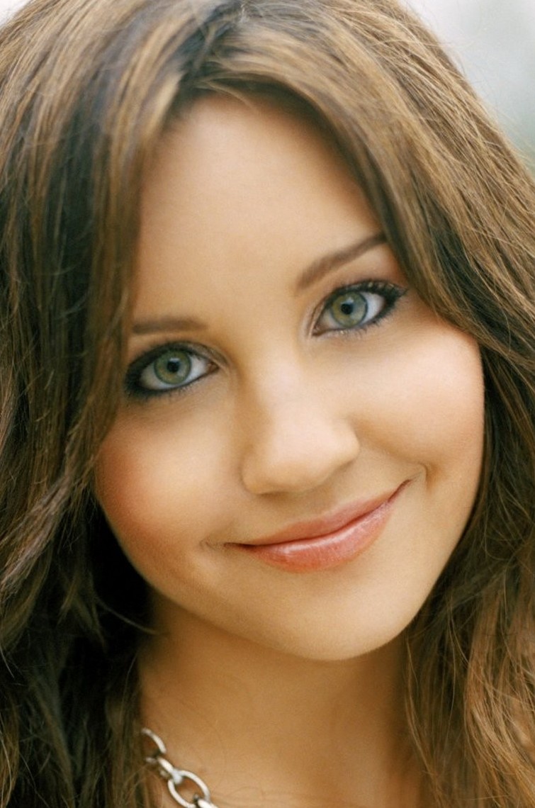 amanda bynes new face