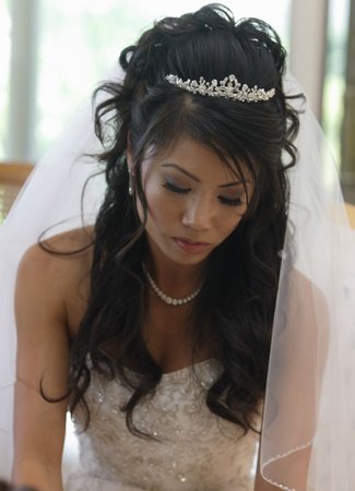 long wedding hairstyles wearing tiara