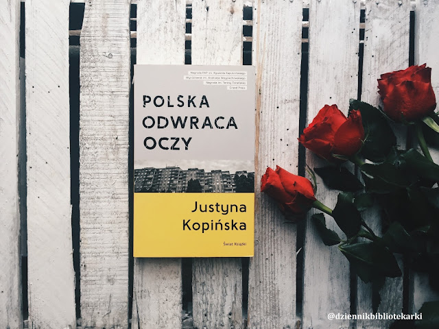 Polska odwraca oczy