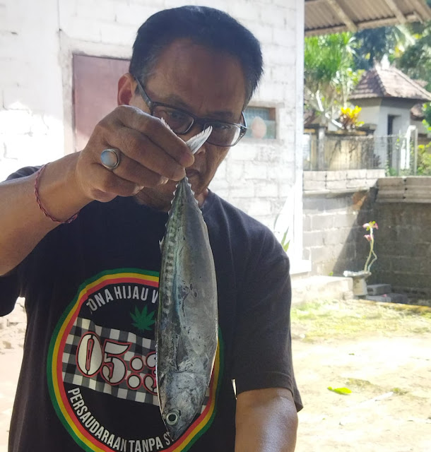   Ikan Tangkapan Nelayan Langka, Harga Ikan Laut di Pasaran Amlapura Meningkat