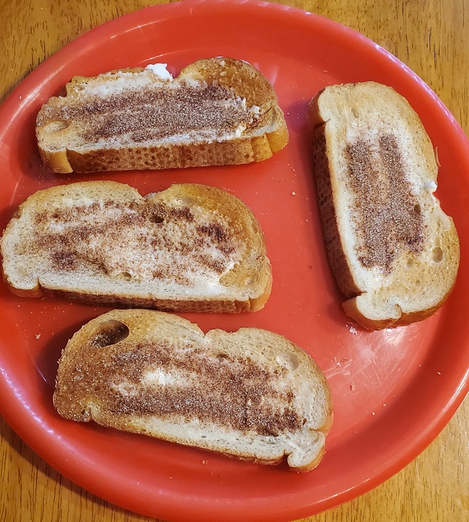 cinnamon bread toasted