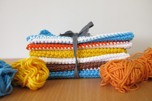 handmade crochet dishcloths