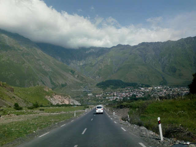 カズベキ(kazbegi) 