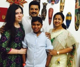 R Sarathkumar  Family Wife Parents children's Marriage Photos