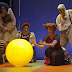 TEATRO: AS LARANXAS MÁIS LARANXAS DE TODAS AS LARANXAS.