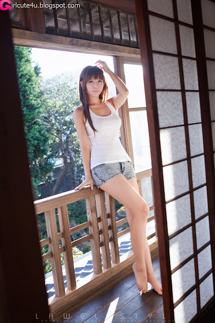 3 Ryu Ji Hye Outdoor and Indoor-very cute asian girl-girlcute4u.blogspot.com