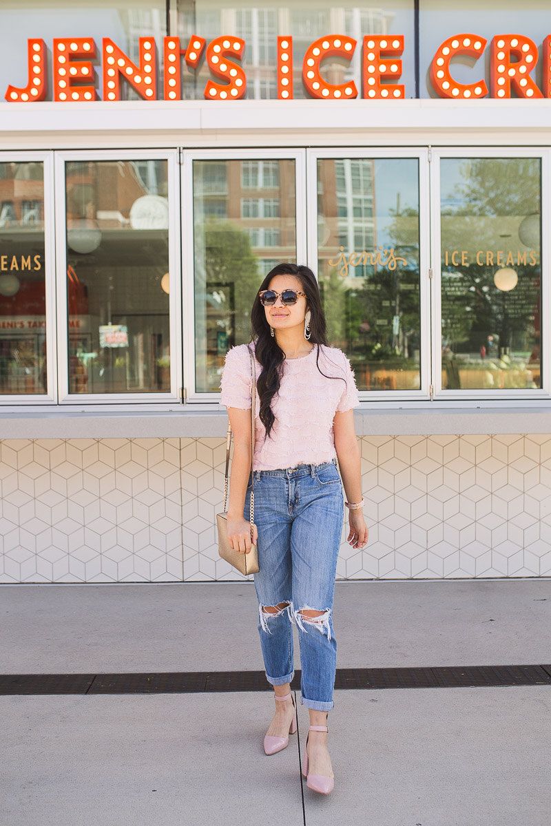 How to style boyfriend jeans