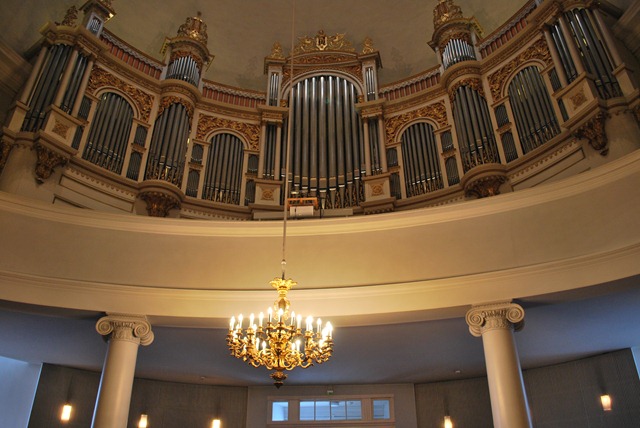 d10 Helsinki lutheran cathedral organ