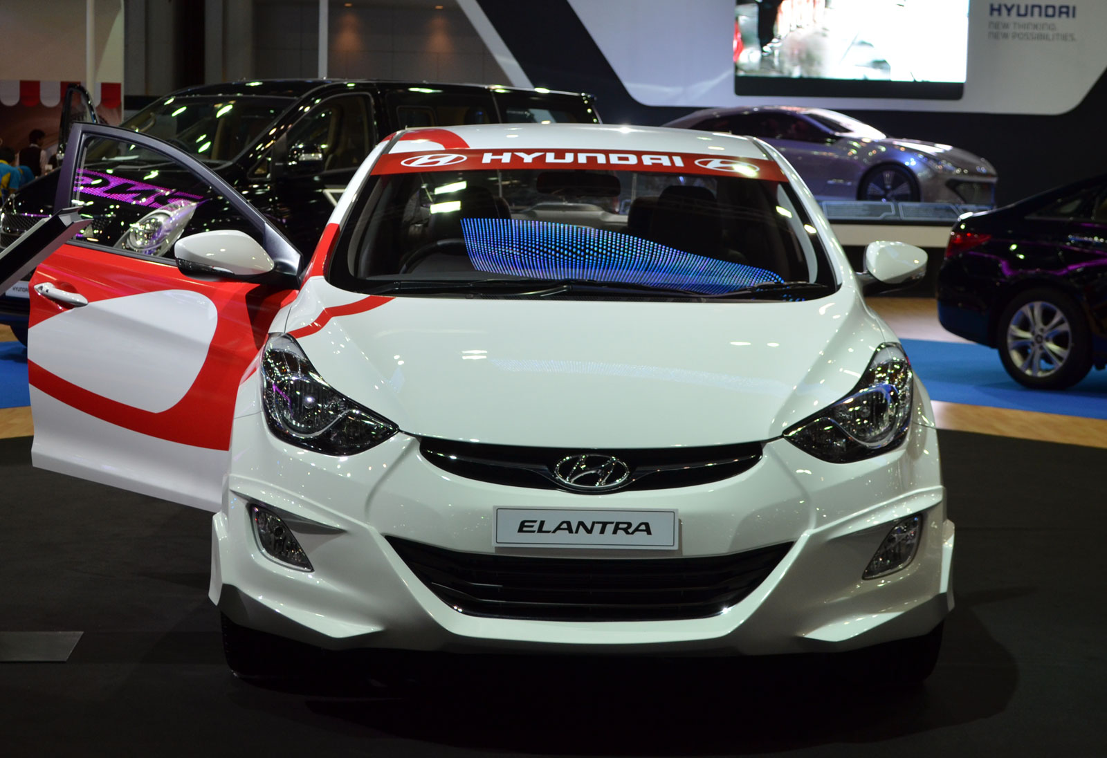 ASIAN AUTO DIGEST: Hyundai Elantra i40 Avante Bodykit 