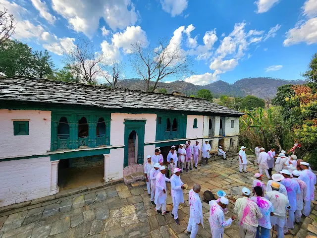 kumaoni holi