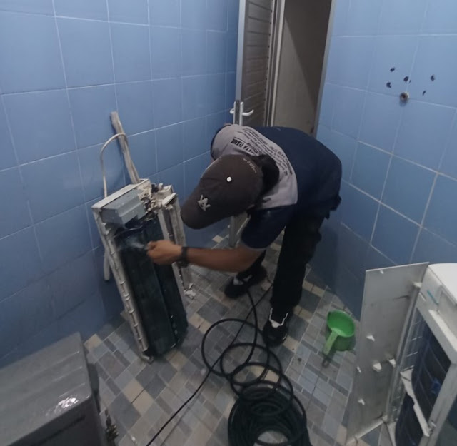 Jasa Service AC di Utan Kayu Selatan - Matraman - Jakarta Timur WA 0813.1418.1790