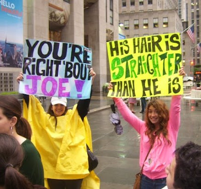  picture this week of Taylor Swift fans outside a Jonas Brothers concert.