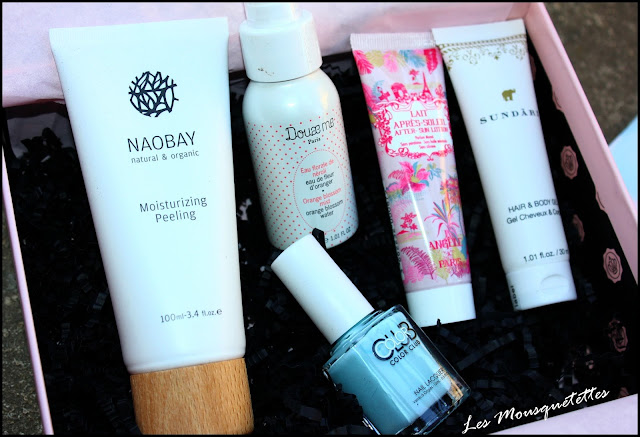 Glossybox août 2015 Fresh Touch - Les Mousquetettes©