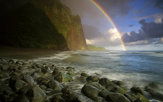 Rainbow on Beach Wallpaper