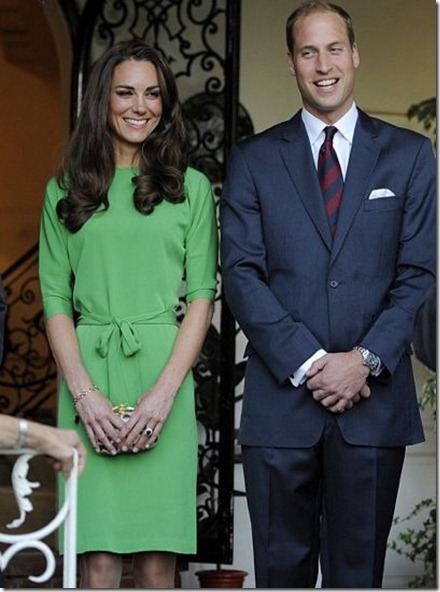 article-2012786-0CEEA29C00000578-876_470x637