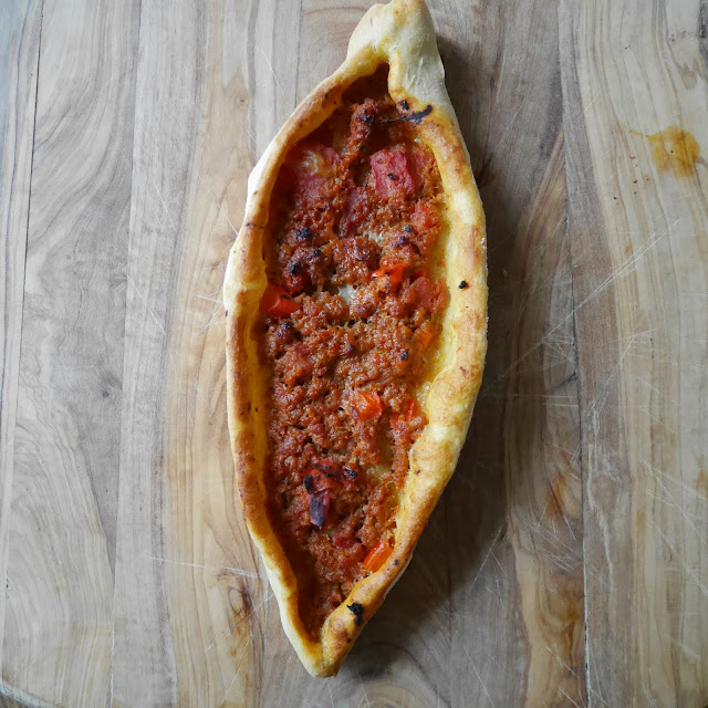 Türkische Pide, einfaches Rezept