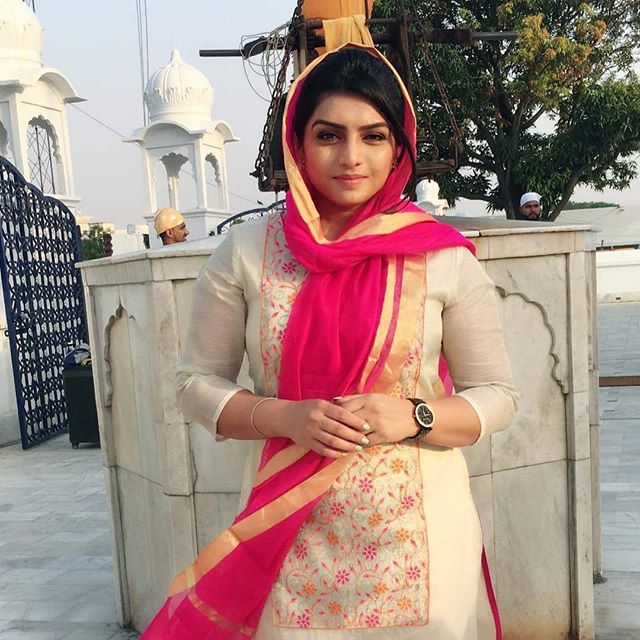 Rupinder Handa New Latest Pictures HD Images Pics and Wallpapers  Rupinder Handa Wallpaper   Beautiful Rupinder Handa Wallpaper  Rupinder Handa New Latest Pictures HD Images  Rupinder Handa Pictures, Images   Rupinder Handa suit design  Rupinder Handa suits  Rupinder Handa family photo  Rupinder Handa husband name  Rupinder Handa wedding  Rupinder Handa marriage pics  Pics of Rupinder Handa  Rupinder Handa Beautiful HD Wallpaper