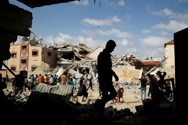 Israel pounds Gaza, as ceasefire talks continue in Egypt