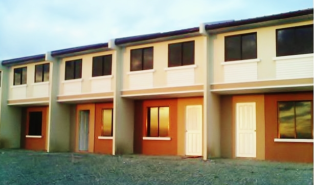 Bella Vista House Turn-over: House For Sale In Bella Vista Cavite by Deca Homes General Trias Cavite, located at Barangay Santiago. Available thru Pag-ibig Financing and In-house Financing. Bella Vista Cavite House For Sale Promo "lipat agad" for only 10k / 20k no equity. Pag-ibig Rent To Own RFO Houses in Bella Vista. Affordable-cheap Low Downpayment Townhouse and Single Attached Model House. Bella Vista Cavite, this subdivision, real estate developer near SM Dasmarinas Cavite, Robinsons, LYCEUM and Montery.tags: affordable house for sale; bella vista; bella vista cavite deca homes; cheap houses; lipat agad; no equity; pag-ibig financing; rent to own; rfo; single attached; townhouse; floor plan