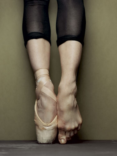 in Feet Dancer's painful toes Painful After for  Feet shoes CT: Ballet