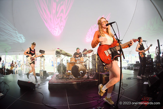 Skye Wallace at Riverfest Elora 2023 on August 18, 19, 20, 2023 Photo by John Ordean at One In Ten Words oneintenwords.com toronto indie alternative live music blog concert photography pictures photos nikon d750 camera yyz photographer