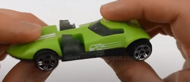 McDonalds Team Hot Wheels Happy Meal Toys 2015 Twin Mill Green Racing Car