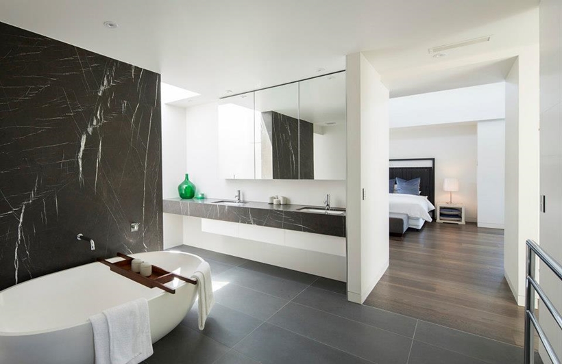 Bathroom in Contemporary Higham Road Home in Melbourne