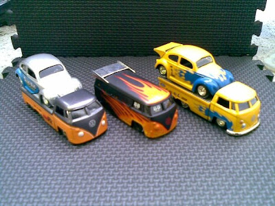 Jadatoys VW bus with combi 164 Posted by yola vivera at 515 PM