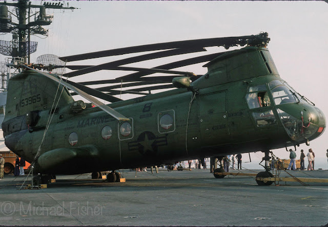 153965 HMM-162/YS-8 CH-46E USS Guadalcanal