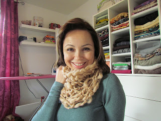 easy knitting, beginner knitting, DIY Scarf, DIY Cowl