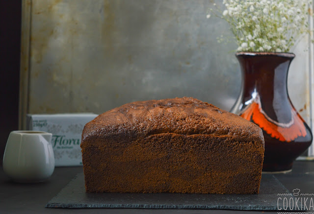 mocha swirl cake with espresso icing