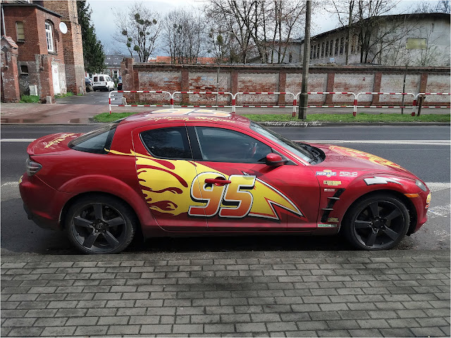 Lightning McQueen in real life car