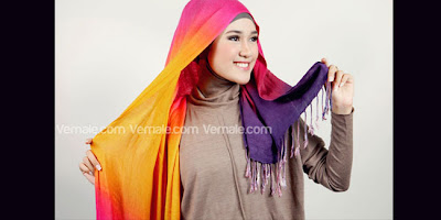 Cara Memakai Hijab Jilbab Pashmina Styles Trend Pelangi Kombinasi Headband