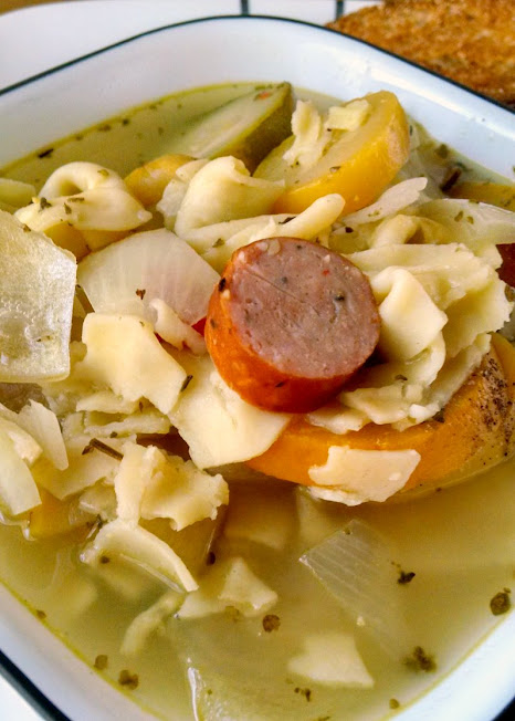 A Kitchen Hoor's Adventures | Tortellini Minestrone with Chicken Sausage #SlowCooker #Recipe