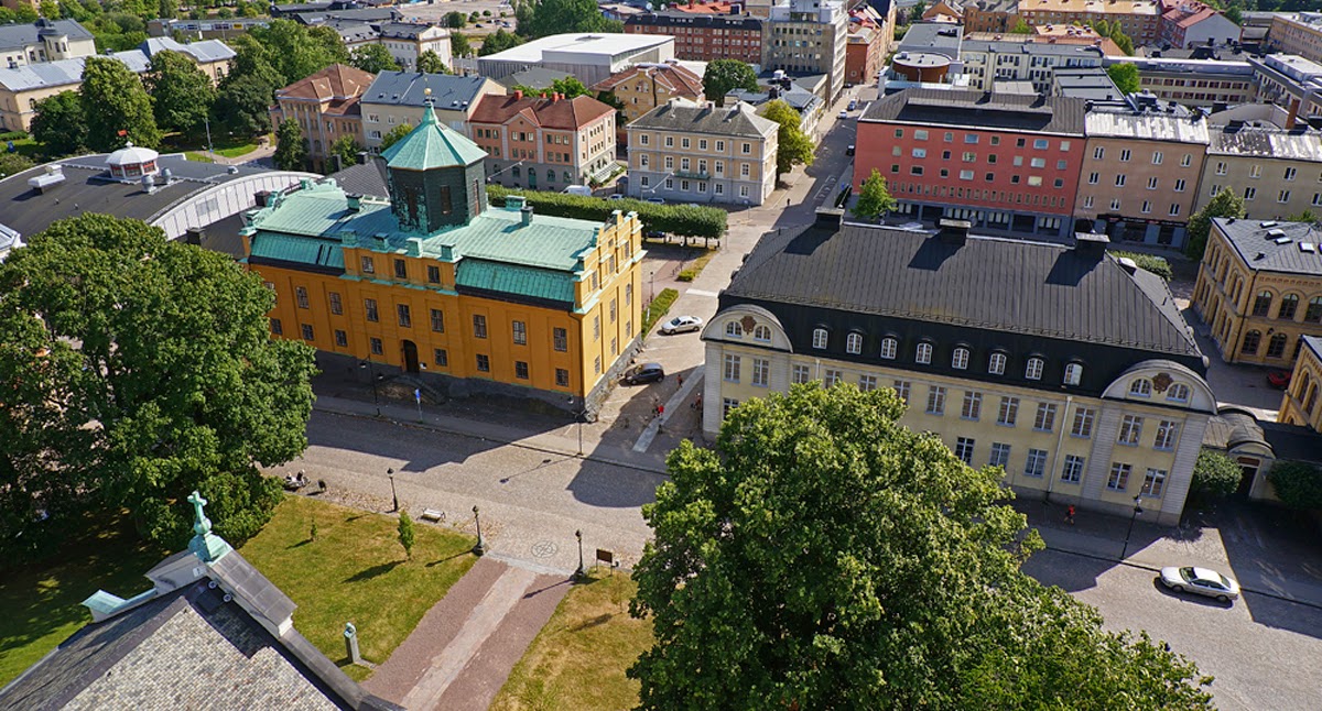 https://picasaweb.google.com/105476217302698762117/KarlstadsDomkyrka#6051489658782829970