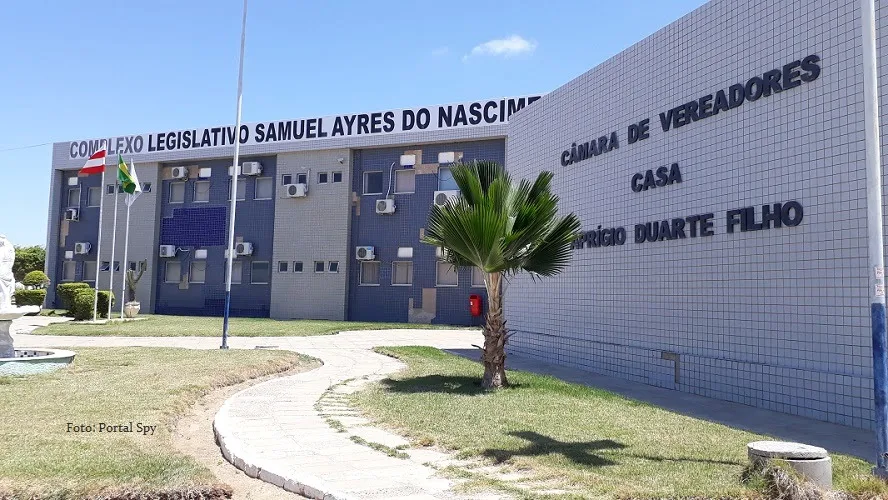 Juazeiro (BA) Vereadores de oposição solicitam acesso a documentos do processo seletivo de servidores da Secretaria de Educação - Portal Spy Notícias