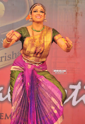 Talented Dancer Actress SHOBANA Photos Gallery