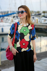 floral print cropped blouse, zara midi skirt, Fashion and Cookies, fashion blogger