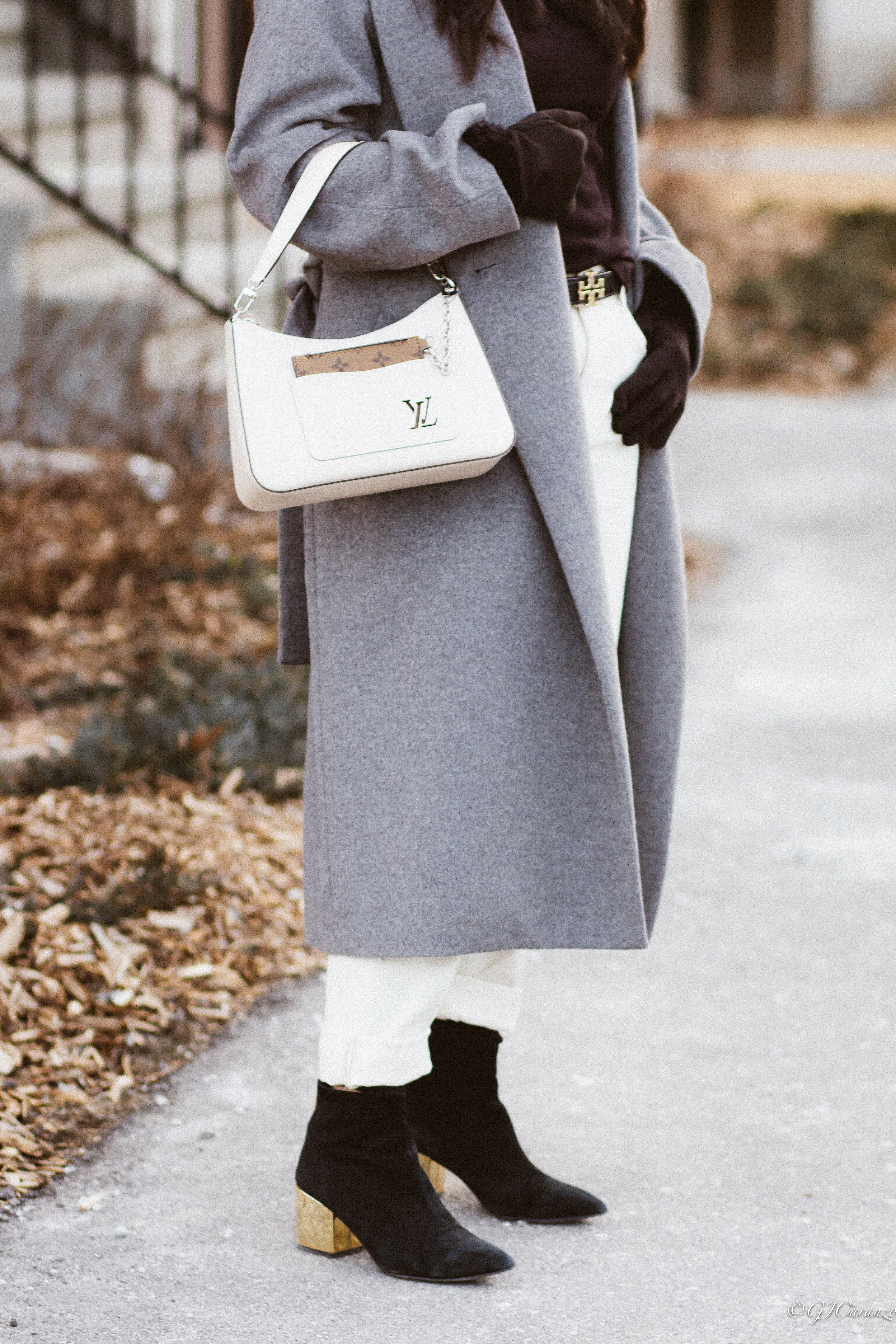 Uniqlo Long Gray Coat | Louis Vuitton Marelle Epi Leather Bag in Quartz | Mango White Jeans | Uniqlo Heattech Turtleneck | Gucci Sunglasses | Steve Madden Booties | Spring Outfit Idea | Petite Fashion