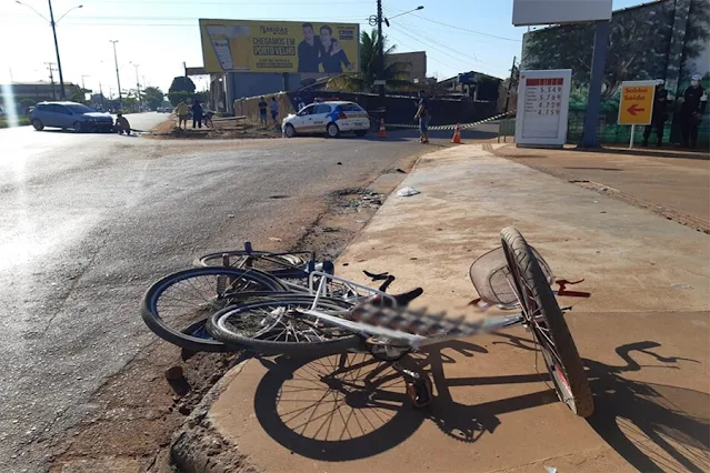 Ciclistas ficam feridos após acidente na Avenida Rio de Janeiro