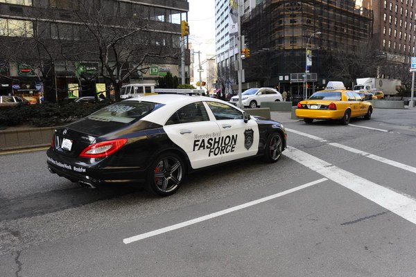 Arrest people very well dressed with the new CLS 63 AMG 