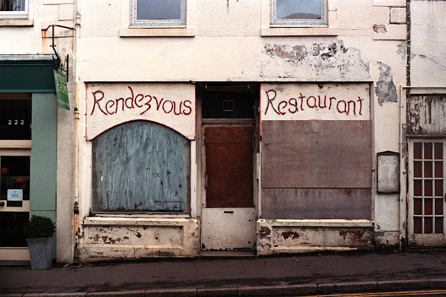 Rendezvous Cafe - Leon Daley